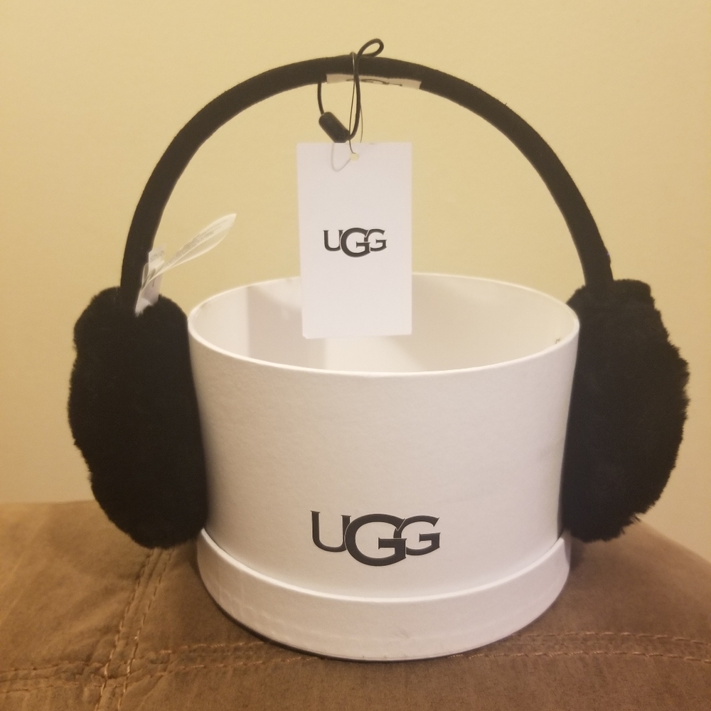 Ugg Black Earmuffs